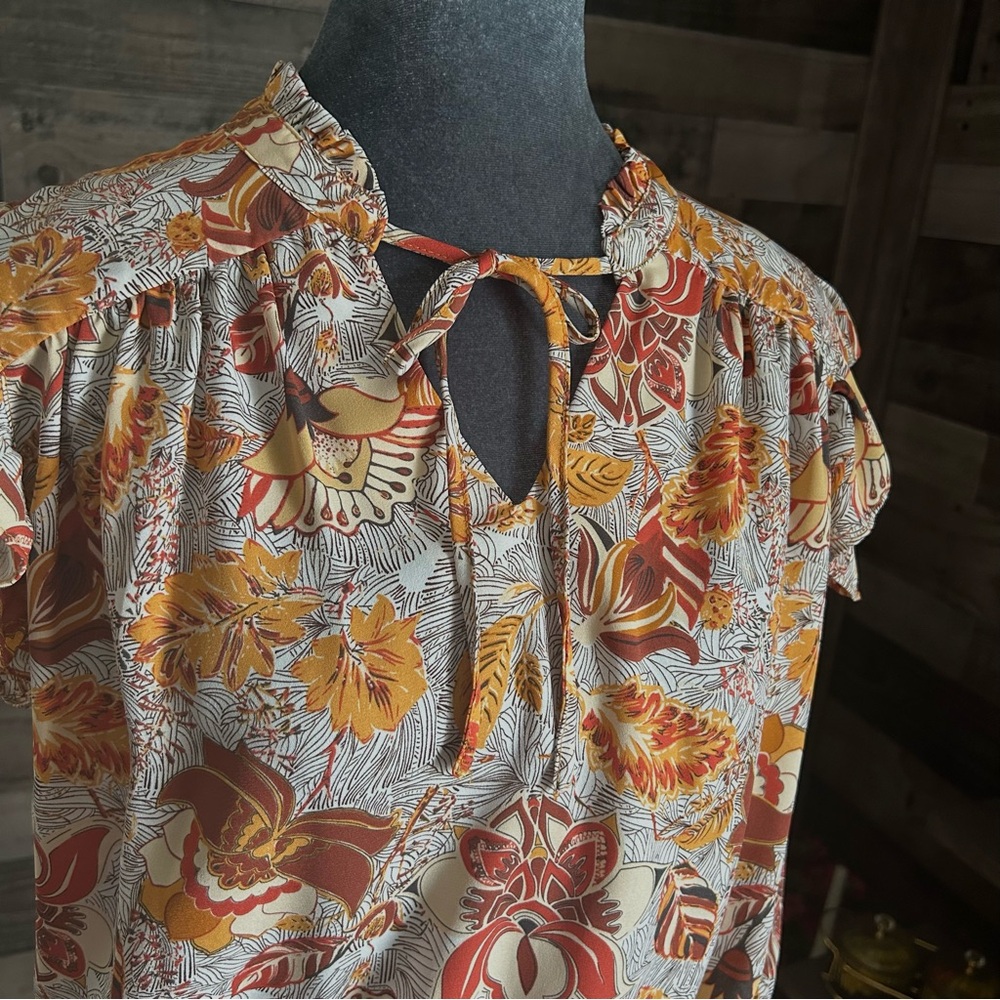 Floral Ruffle Sleeve Top - Multicolor - Picture 2 of 8